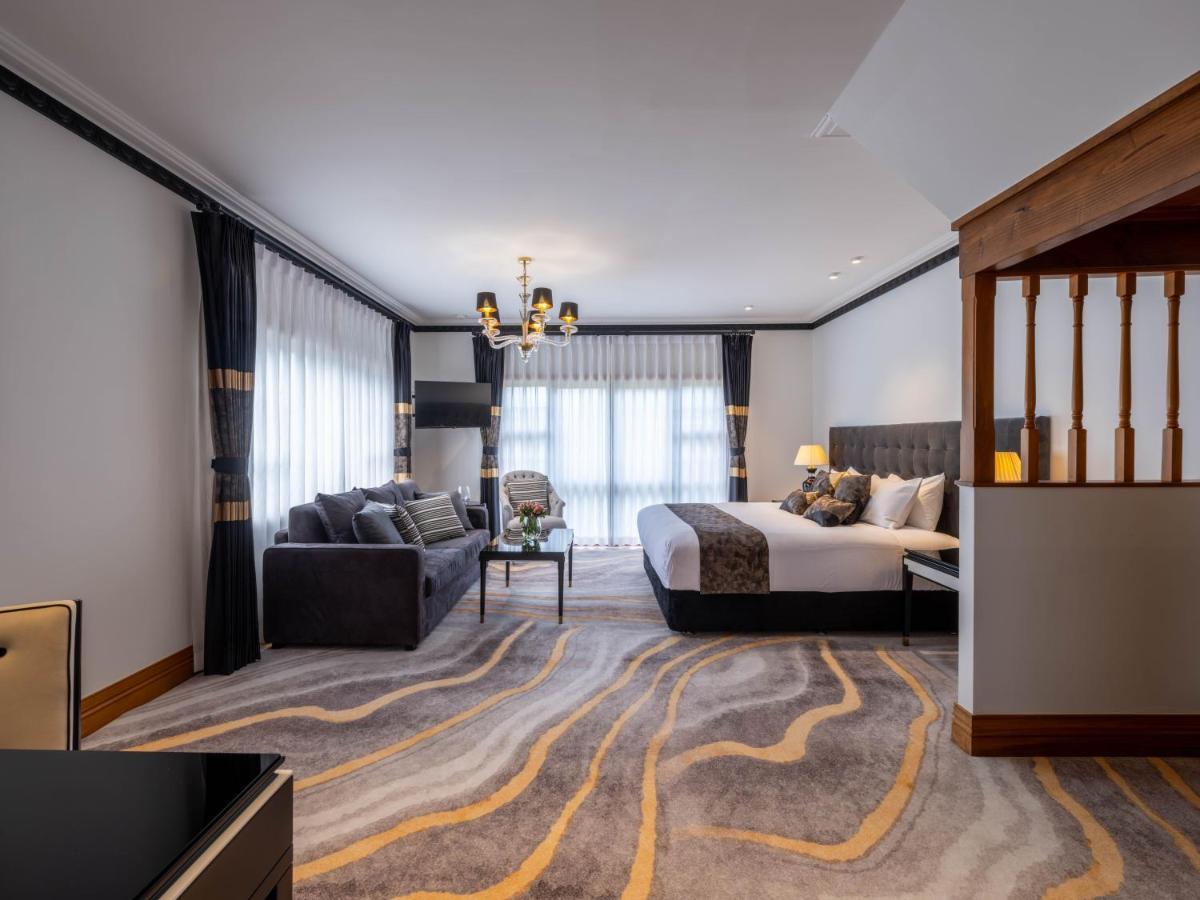 Hana Hotel
