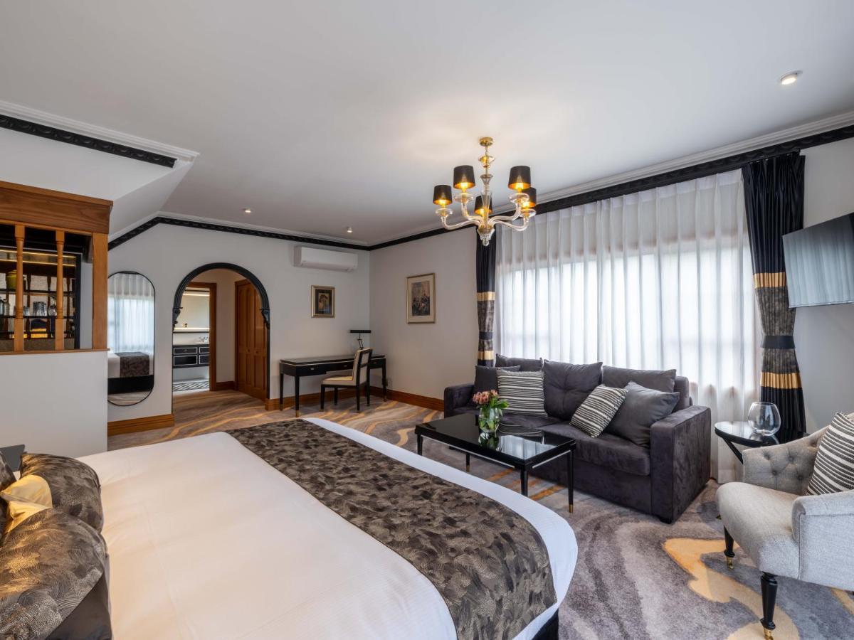 Hana Hotel 5*